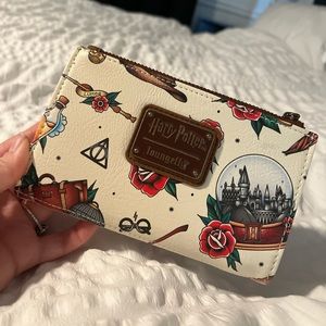 Harry potter, wallet, lounge fly